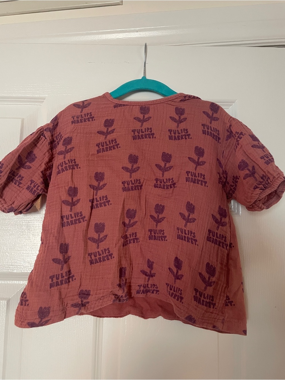 Zara short sleeve blouse that says tulip market - 5T